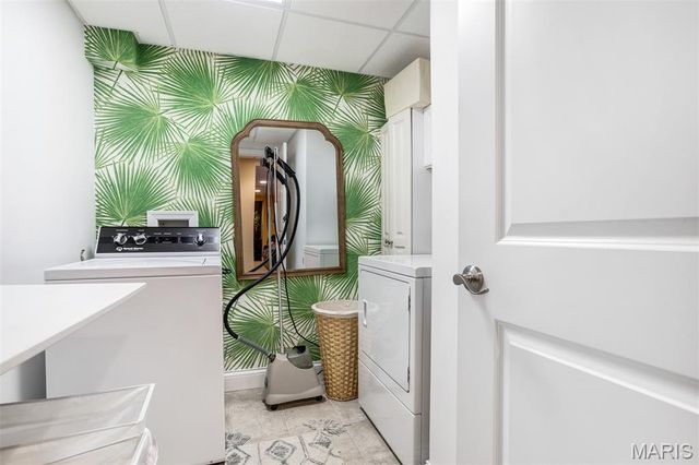 719 Yale Avenue, Webster Groves, MO 63119