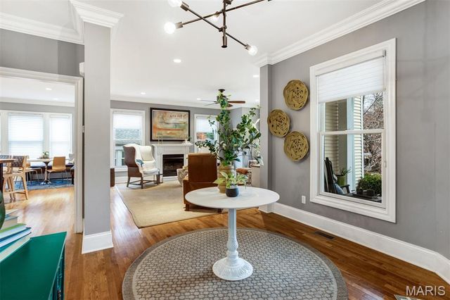 719 Yale Avenue, Webster Groves, MO 63119