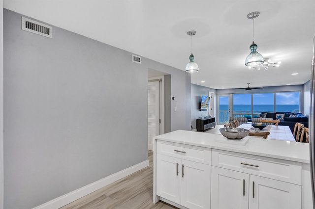 1169 Hillsboro 203, Hillsboro Beach, FL 33062