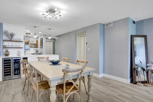 1169 Hillsboro 203, Hillsboro Beach, FL 33062