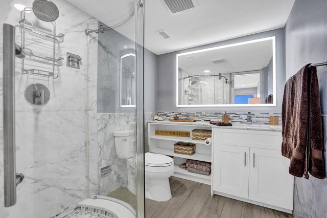 1169 Hillsboro 203, Hillsboro Beach, FL 33062