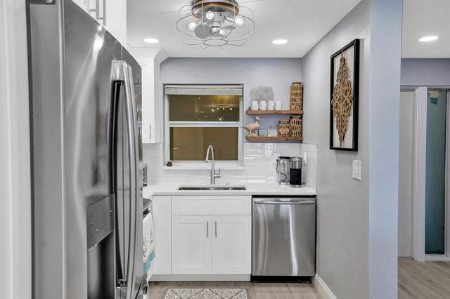 1169 Hillsboro 203, Hillsboro Beach, FL 33062