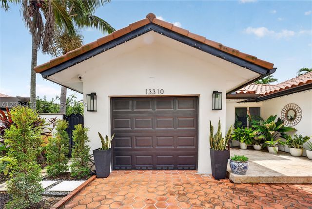 13310 NW 8th St, Miami, FL 33182