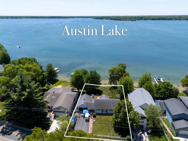 3624 E Shore Drive, Portage City, MI 49002