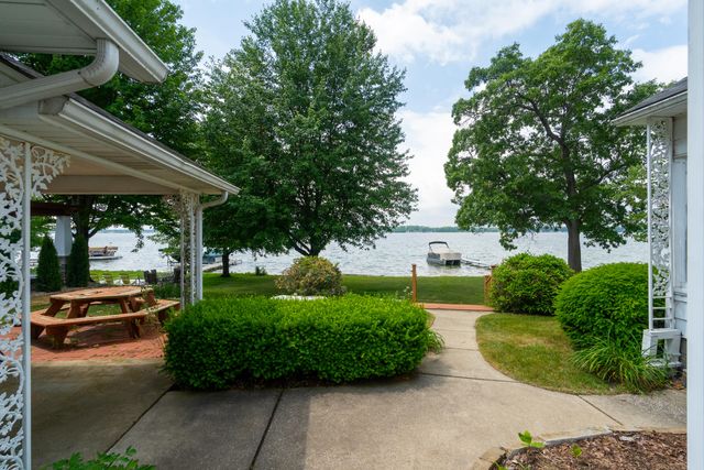 3624 E Shore Drive, Portage City, MI 49002