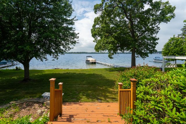 3624 E Shore Drive, Portage City, MI 49002