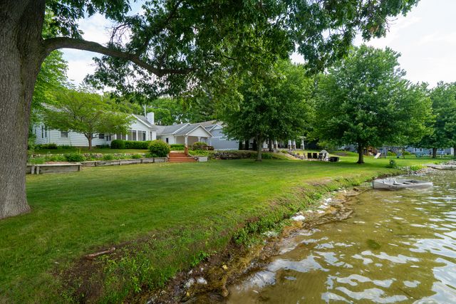3624 E Shore Drive, Portage City, MI 49002