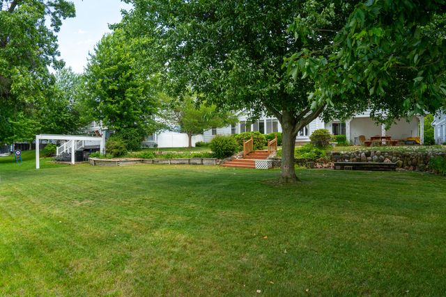3624 E Shore Drive, Portage City, MI 49002