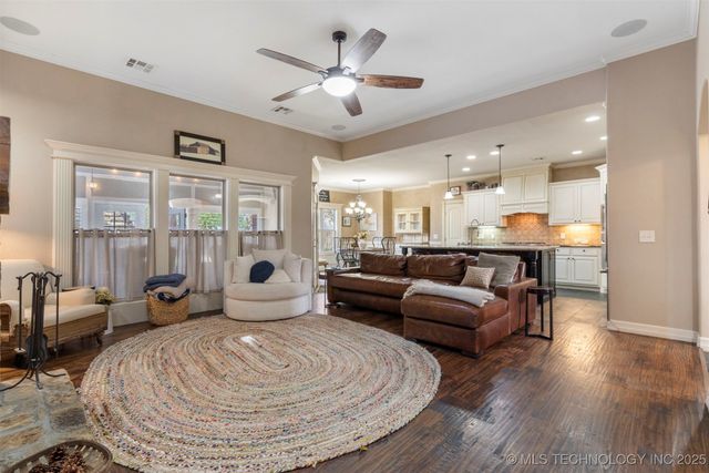 2317 E 138th Street S, Bixby, OK 74008