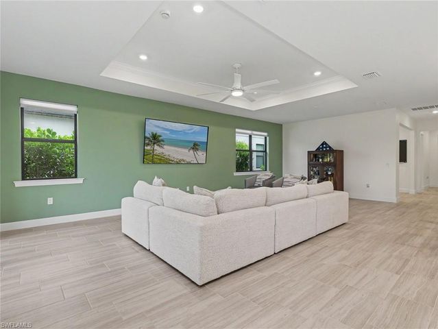20645 Napa LOOP, Estero, FL 33928