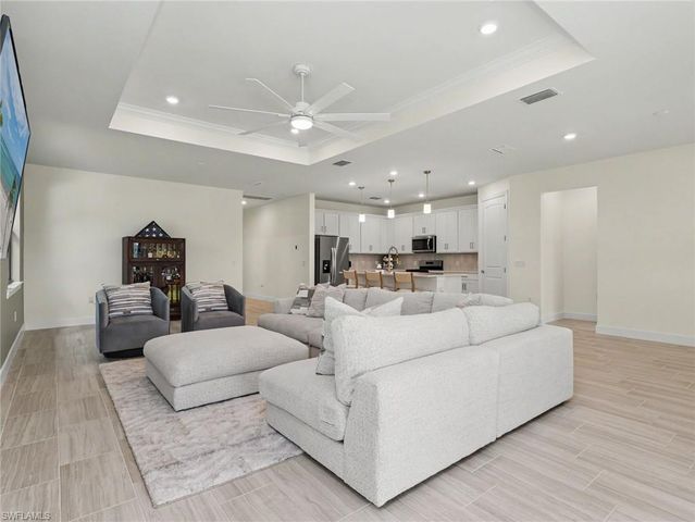 20645 Napa LOOP, Estero, FL 33928