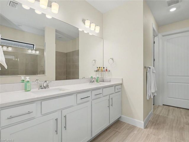 20645 Napa LOOP, Estero, FL 33928