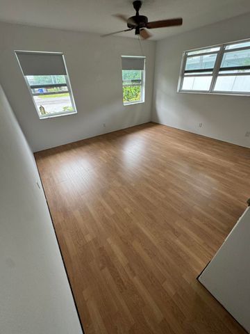 2560 NE 20th Street, Pompano Beach, FL 33062