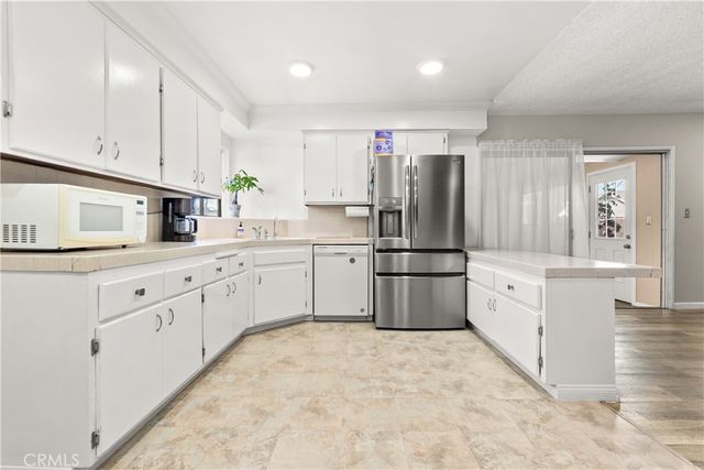 22737 Rashdall, Carson, CA 90745