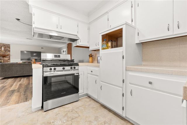 22737 Rashdall, Carson, CA 90745