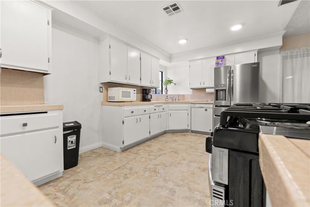 22737 Rashdall, Carson, CA 90745