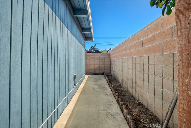 22737 Rashdall, Carson, CA 90745