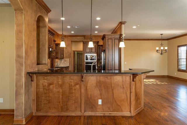 3717 Bonaire Place, Edmond, OK 73013