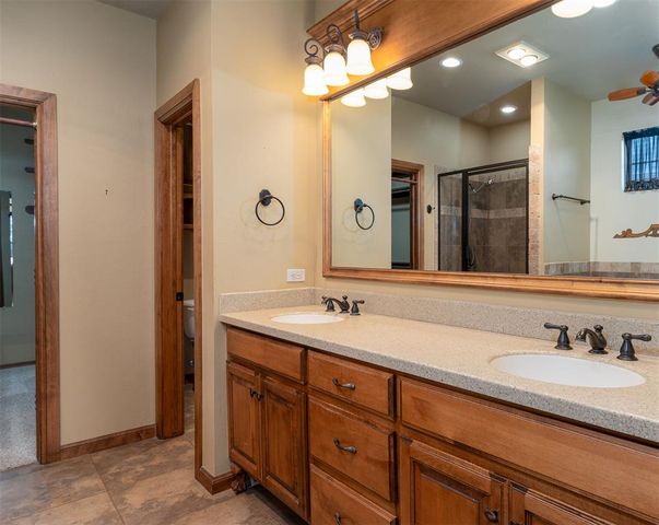 3717 Bonaire Place, Edmond, OK 73013