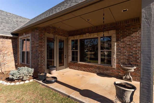 3717 Bonaire Place, Edmond, OK 73013