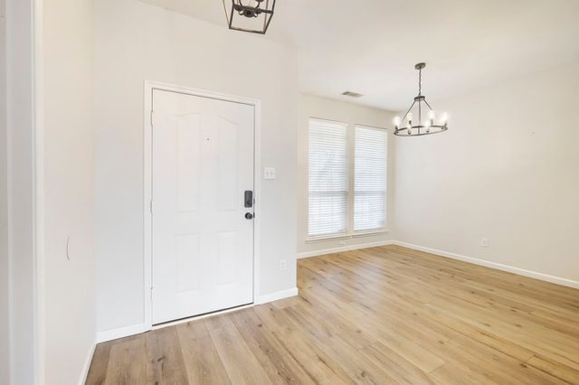 7436 Anderson Boulevard, Fort Worth, TX 76120