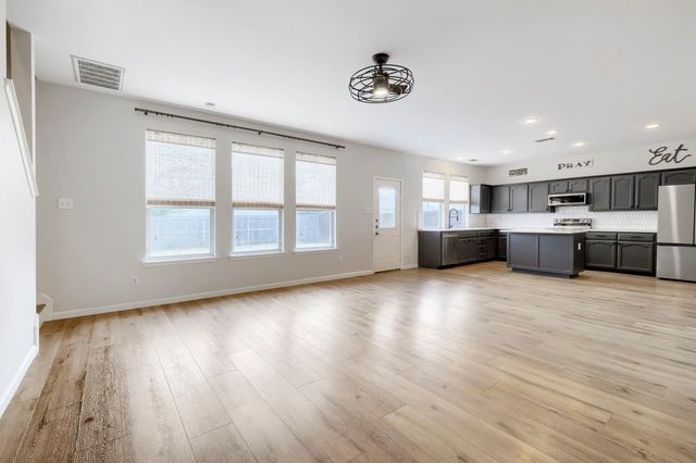 7436 Anderson Boulevard, Fort Worth, TX 76120