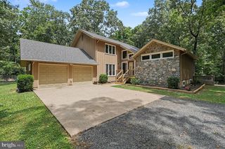 7005 RIVER RD, Fredericksburg, VA 22407