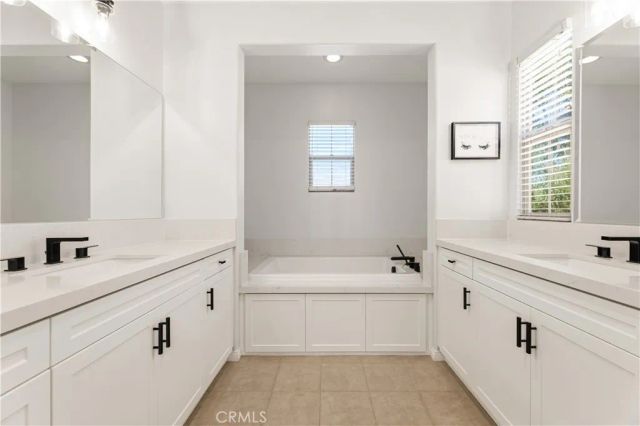 54 Prickly Pear, Irvine, CA 92618