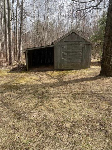 3302 W Dana Road, Coleman, MI 48618