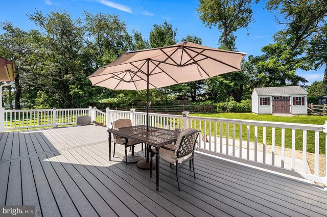 601 ORCHARD WAY, Aston, PA 19014