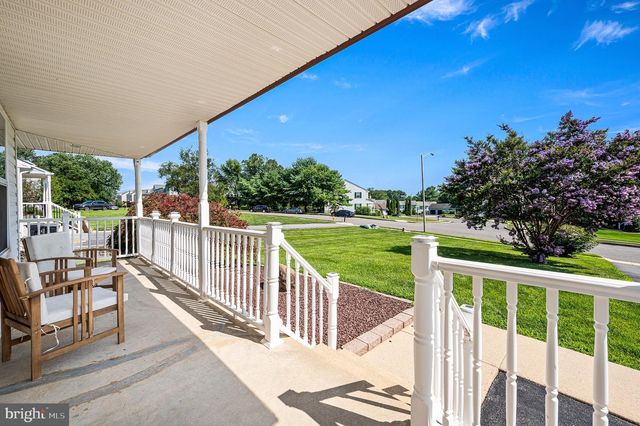 601 ORCHARD WAY, Aston, PA 19014