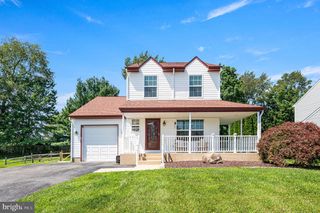 601 ORCHARD WAY, Aston, PA 19014