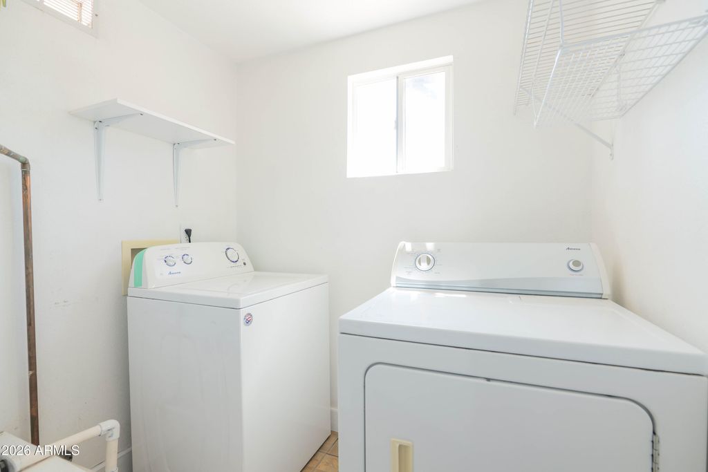 Image 23 of property listing at 1351 W 10th Street, Tempe, AZ 85281