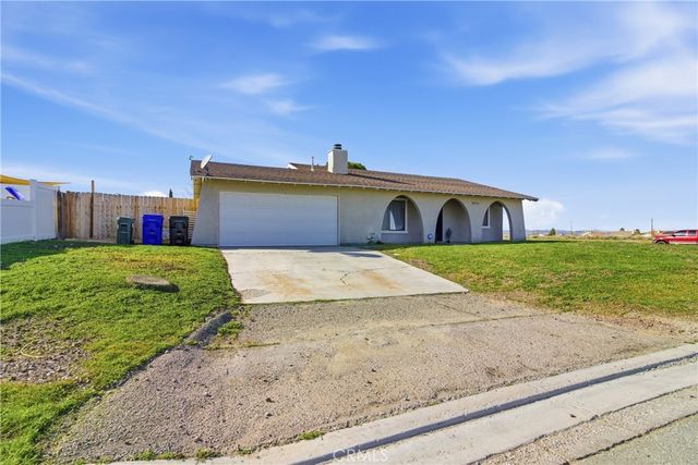 10424 Stage Coach Drive, Adelanto, CA 92301