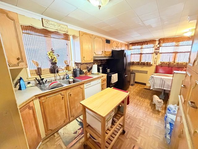 331 Burncoat St, Worcester, MA 01606