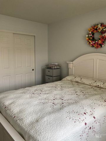 1422 N Evergreen, Jerome, ID 83338