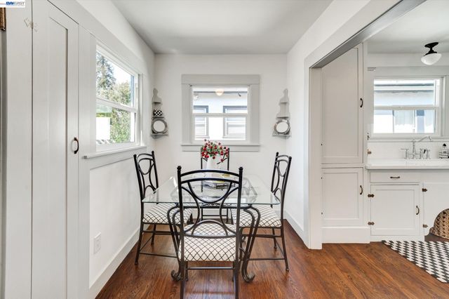 4241 Suter St, Oakland, CA 94619