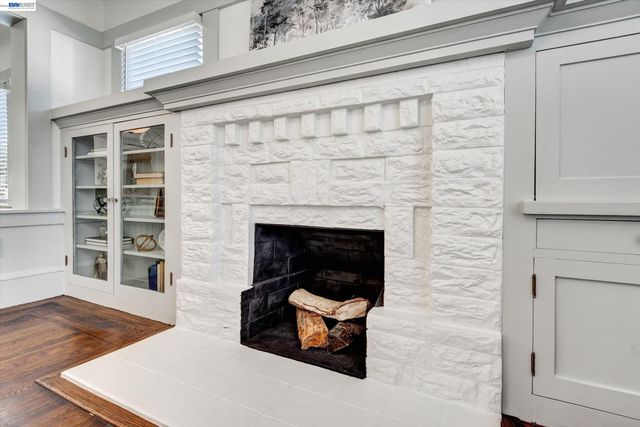 4241 Suter St, Oakland, CA 94619