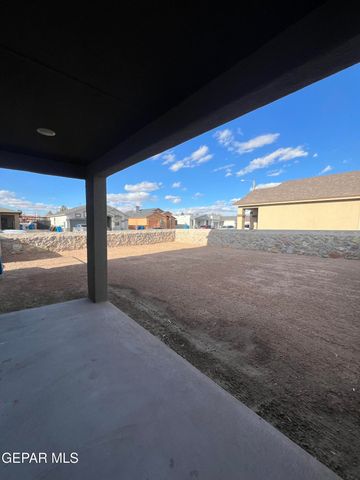 11467 Van Nuys Drive, Socorro, TX 79927