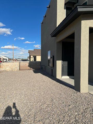 11467 Van Nuys Drive, Socorro, TX 79927