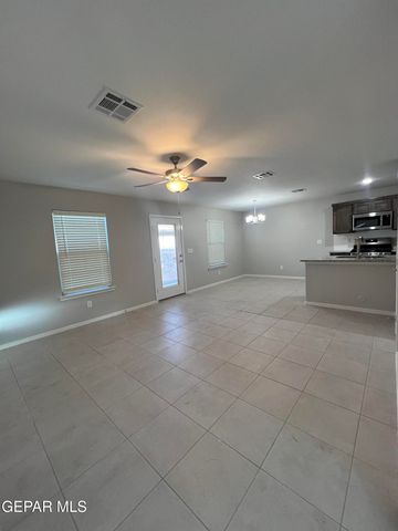 11467 Van Nuys Drive, Socorro, TX 79927