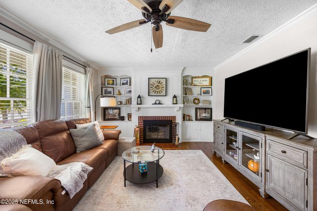 5001 ARAPAHOE Avenue, Jacksonville, FL 32210