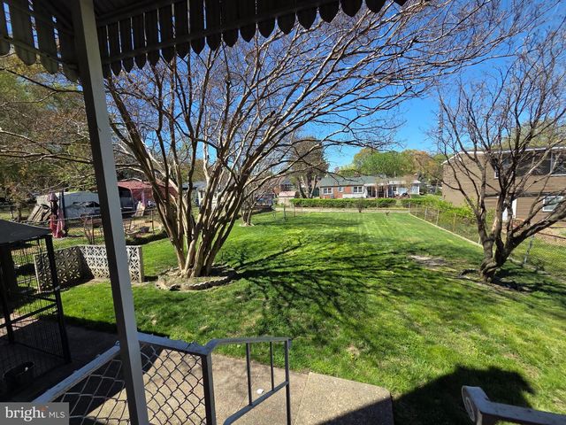 6412 FOSTER ST, District Heights, MD 20747