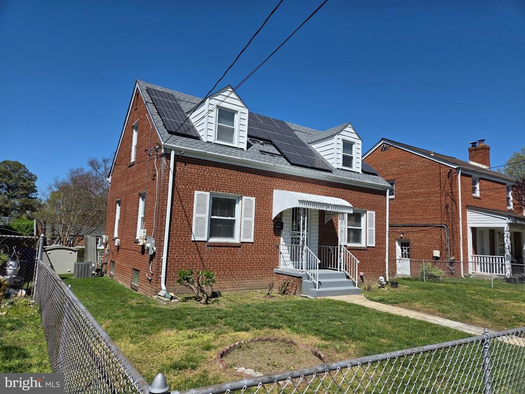 6412 FOSTER ST, District Heights, MD 20747