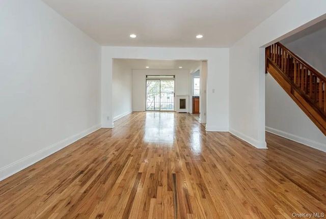 5048 46th Street, Woodside, NY 11377