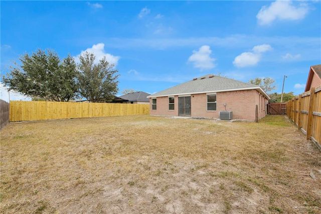 208 San Ignacio Avenue, San Juan, TX 78589