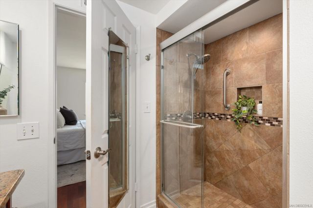 985 San Pablo Dr, San Marcos, CA 92078