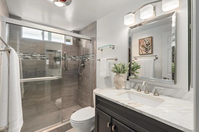 985 San Pablo Dr, San Marcos, CA 92078