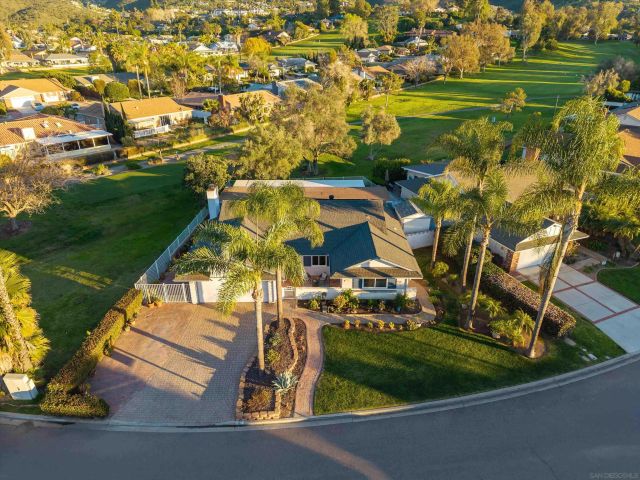 985 San Pablo Dr, San Marcos, CA 92078