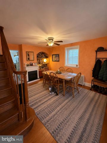 22 BALLIGOMINGO RD, Conshohocken, PA 19428